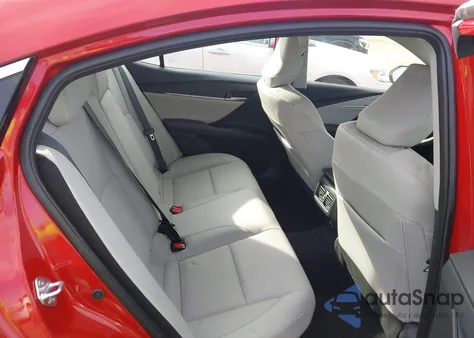 2025 Toyota Camry Xle z USA, uszkodzony, nr VIN 4T1DAACK8SU089745